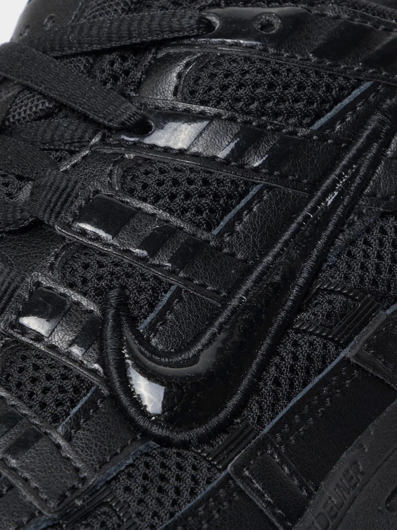 Кросівки повсякденні NIKE P-6000 модель CD6404-002 Фото