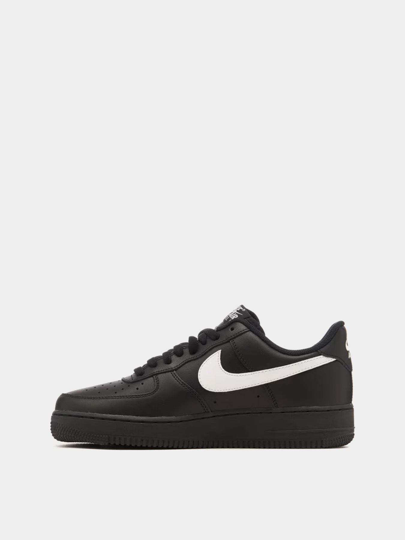 Кеды низкие NIKE AIR FORCE 1 LOW '07 модель FZ0627-010 Фото