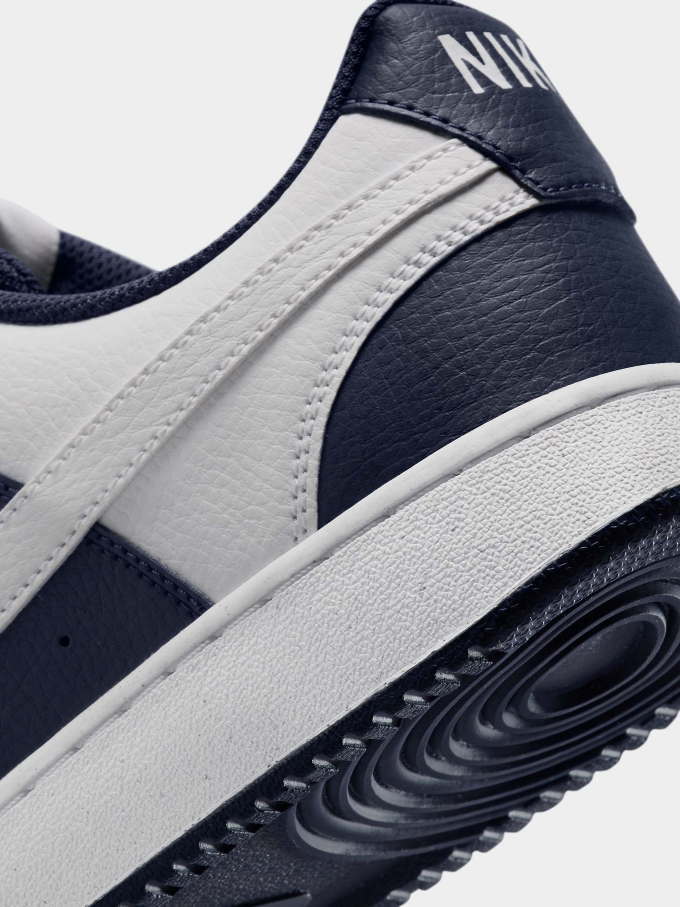 Кроссовки NIKE Court Vision Low модель HM9862-400 Фото