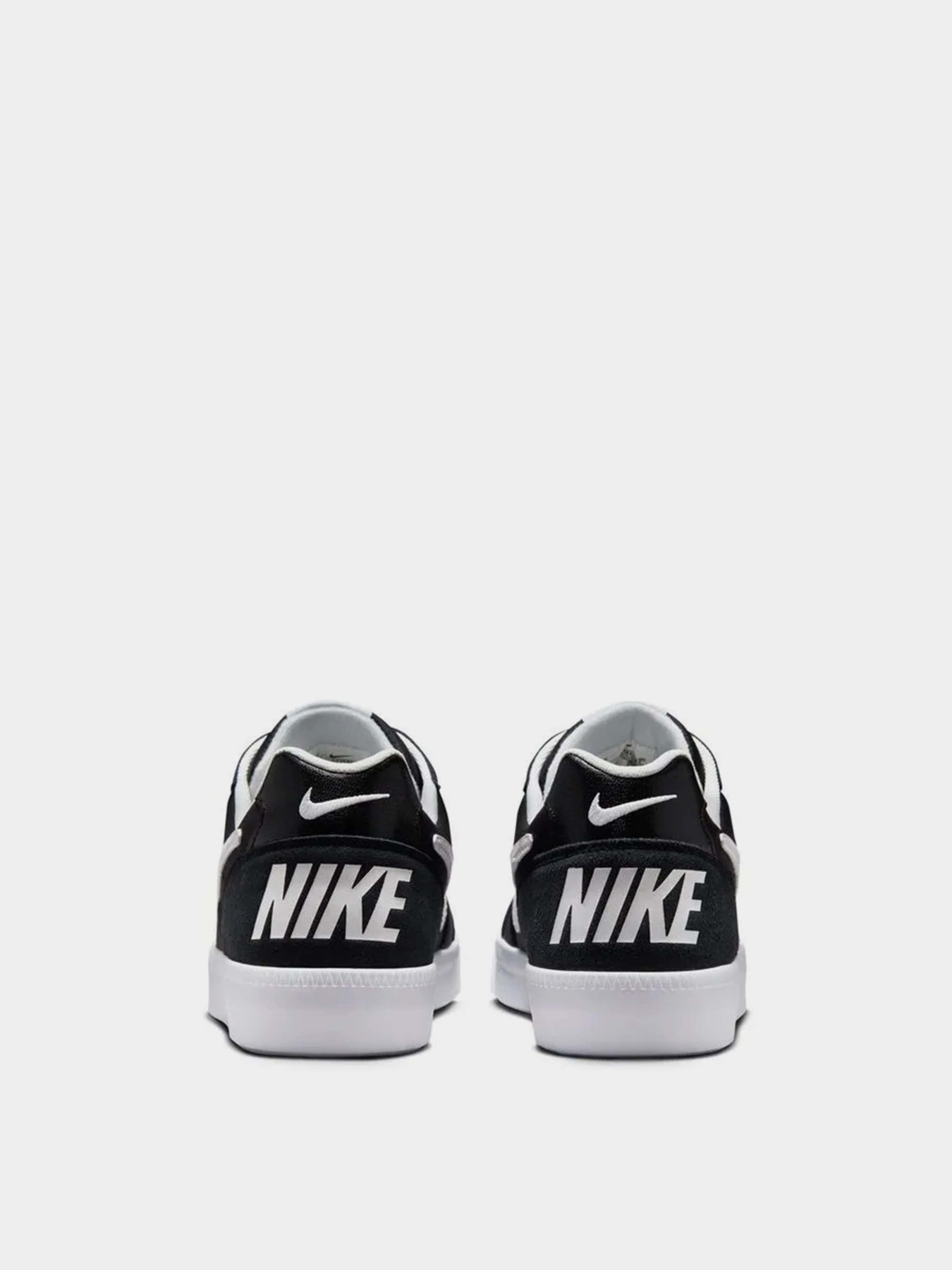Кроссовки NIKE Tiempo Trainer модель 644843-012 Фото
