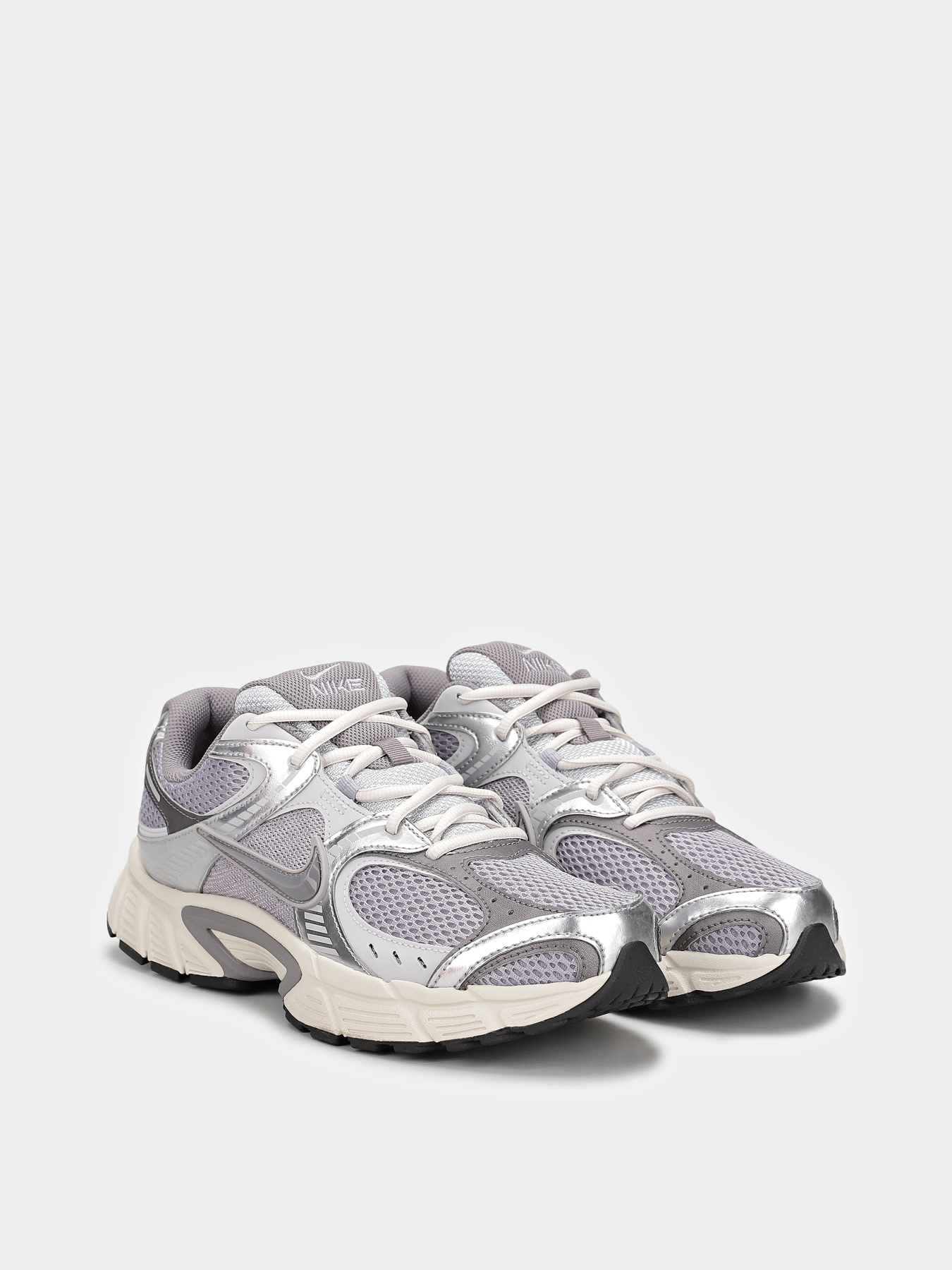 Кроссовки повседневные NIKE V5 RNR модель HJ5228-003 Кроссовки повседневные NIKE V5 RNR модель HJ5228-003 Фото