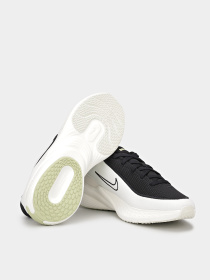 Кроссовки NIKE Uplift SC модель IB2765-100 Фото