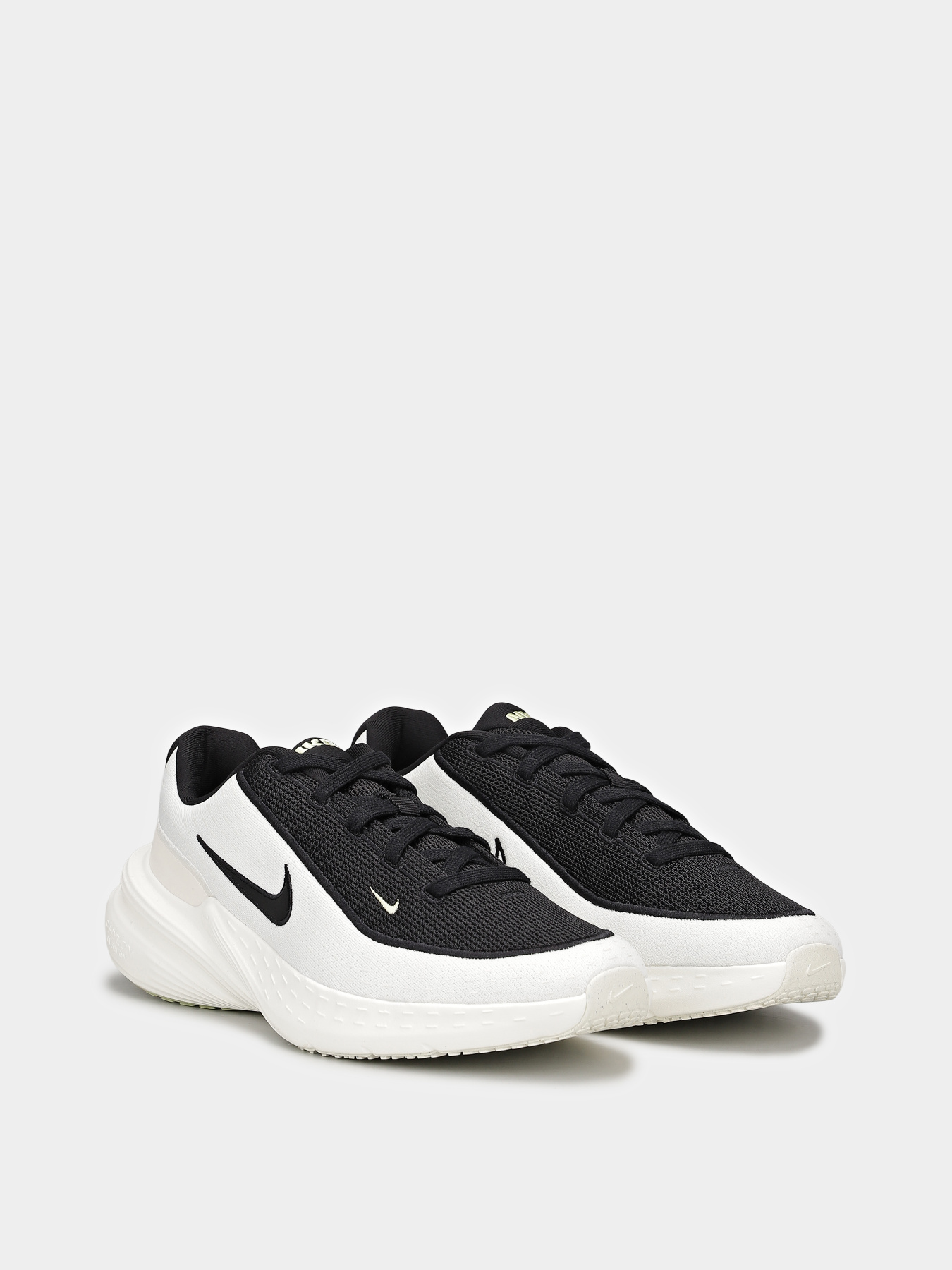 Кросівки повсякденні NIKE UPLIFT SC модель IB2765-100 Фото