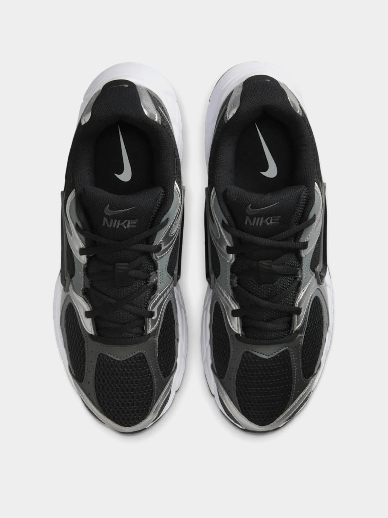 Кроссовки NIKE V5 RNR модель HJ5228-004 Фото