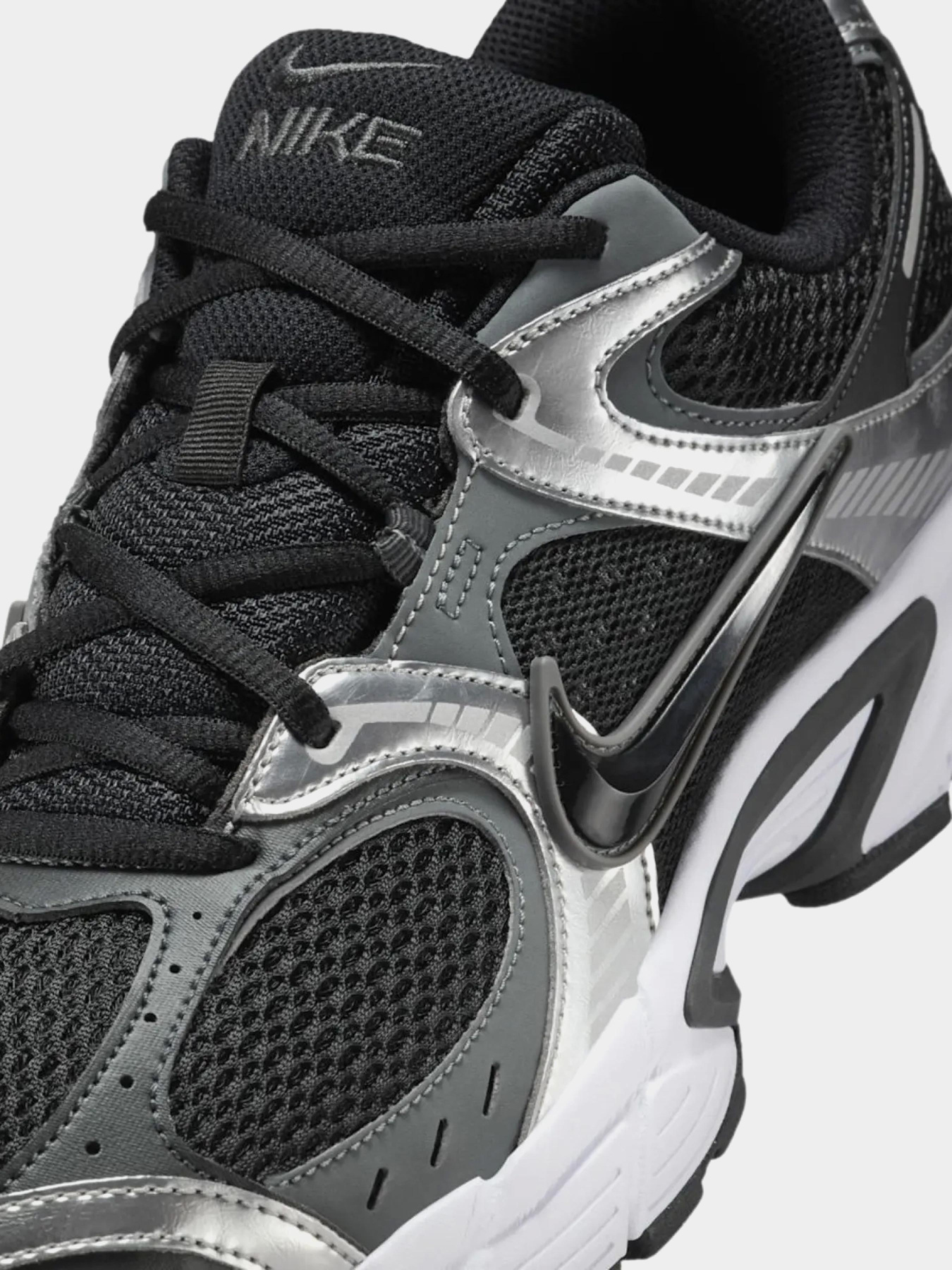 Кроссовки NIKE V5 RNR модель HJ5228-004 Фото