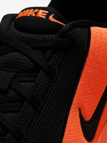 Кроссовки NIKE NIKE UPLIFT SC модель IB2765-004 Фото