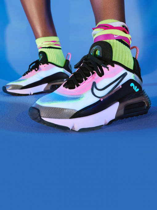 Кроссовки NIKE Wmns Air Max 2090 Multicolour модель CW4286-100 Фото