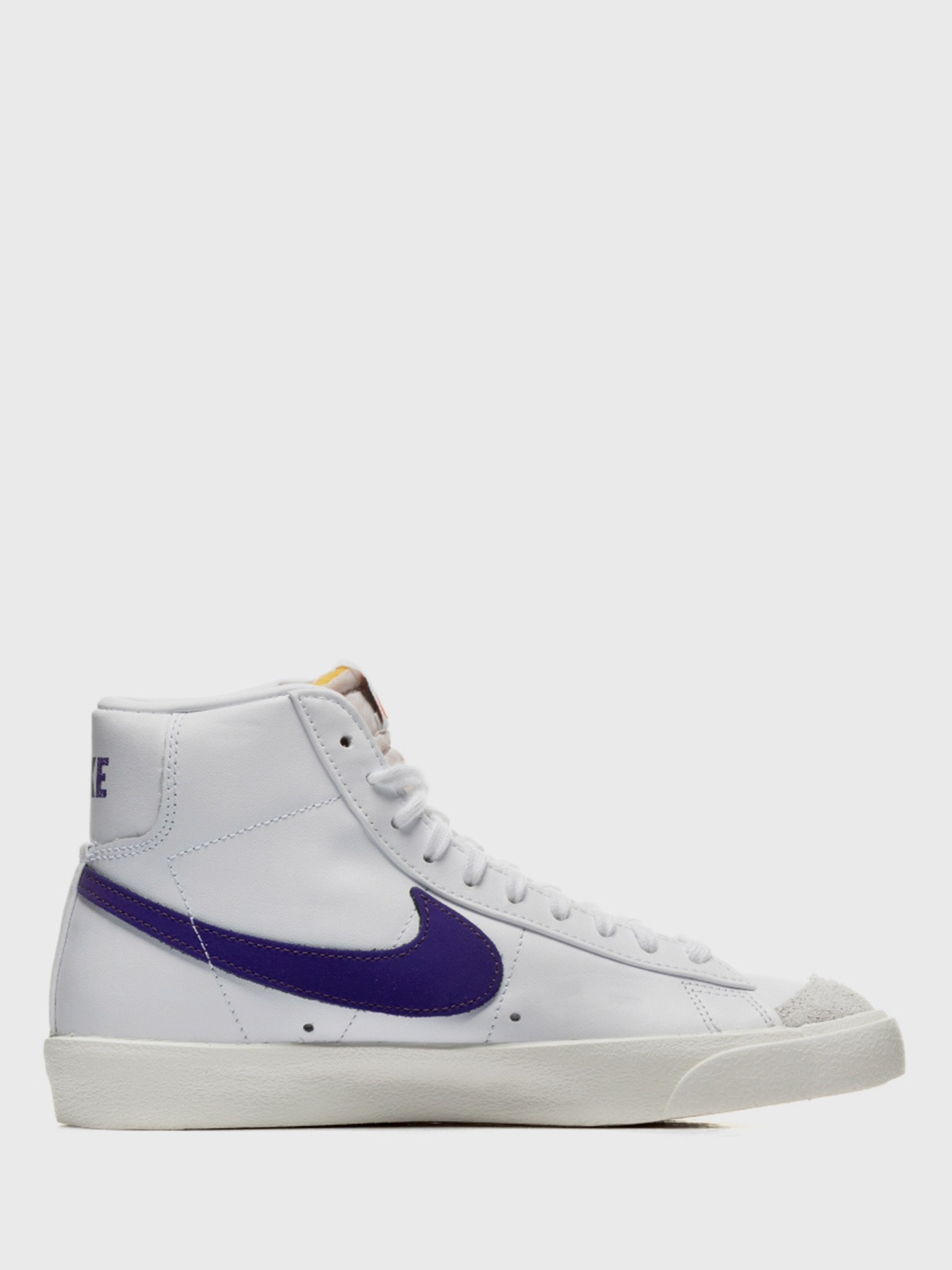 Кеды высокие NIKE Blazer Mid '77 модель CZ1055-105 Кеды высокие NIKE Blazer Mid '77 модель CZ1055-105 Фото