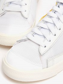 Кеды высокие NIKE Blazer Mid Vintage '77 модель CZ8105-100 Фото