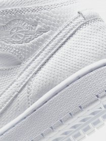 Кеди високі NIKE Air Jordan 1 Mid модель BQ6472-110 Фото