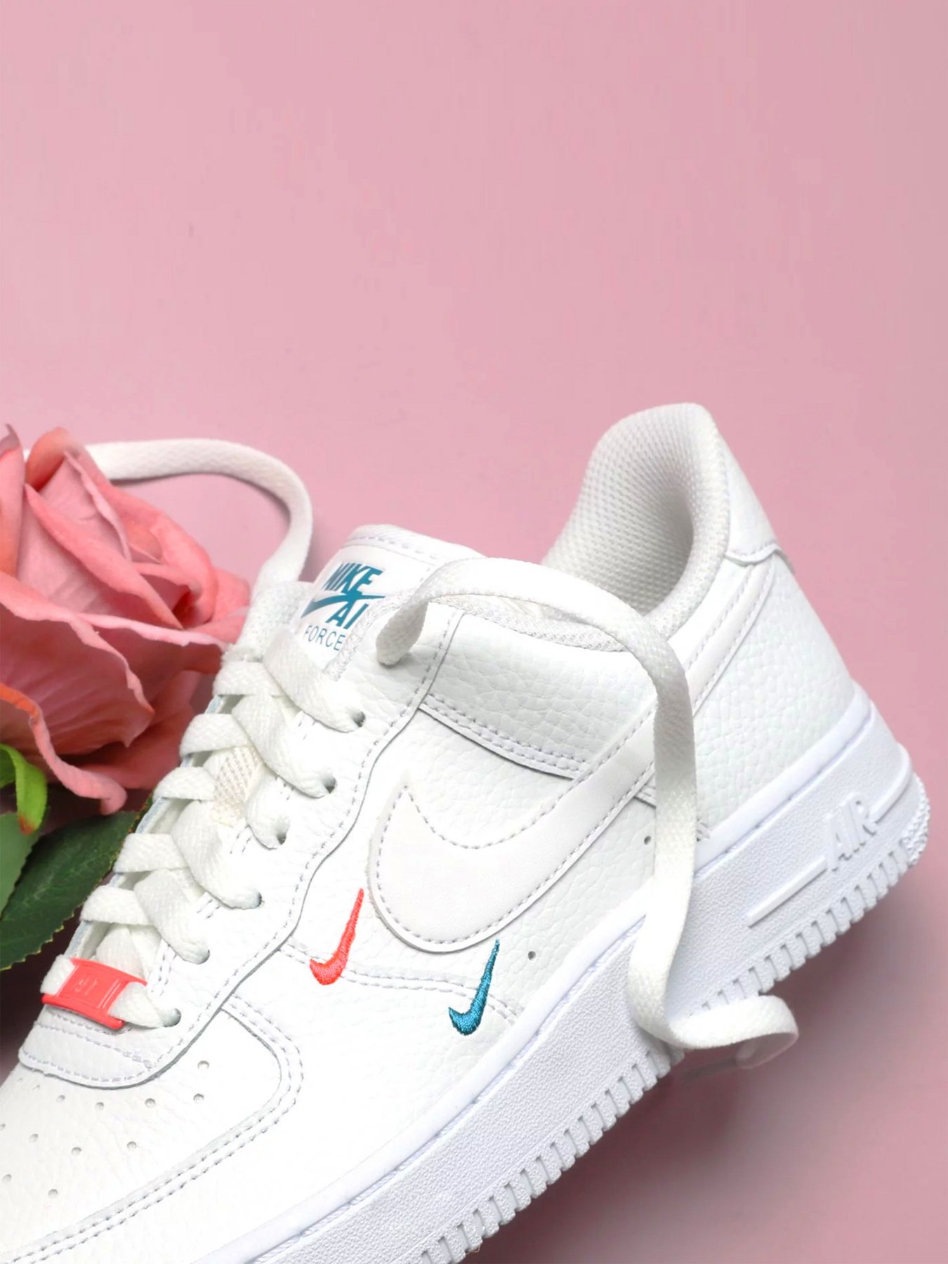 Кеди низькі NIKE Air Force 1 '07 Essential модель CT1989-101 Фото