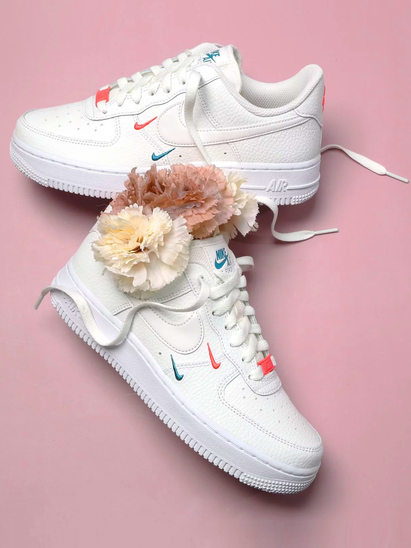 Кеди низькі NIKE Air Force 1 '07 Essential модель CT1989-101 Фото