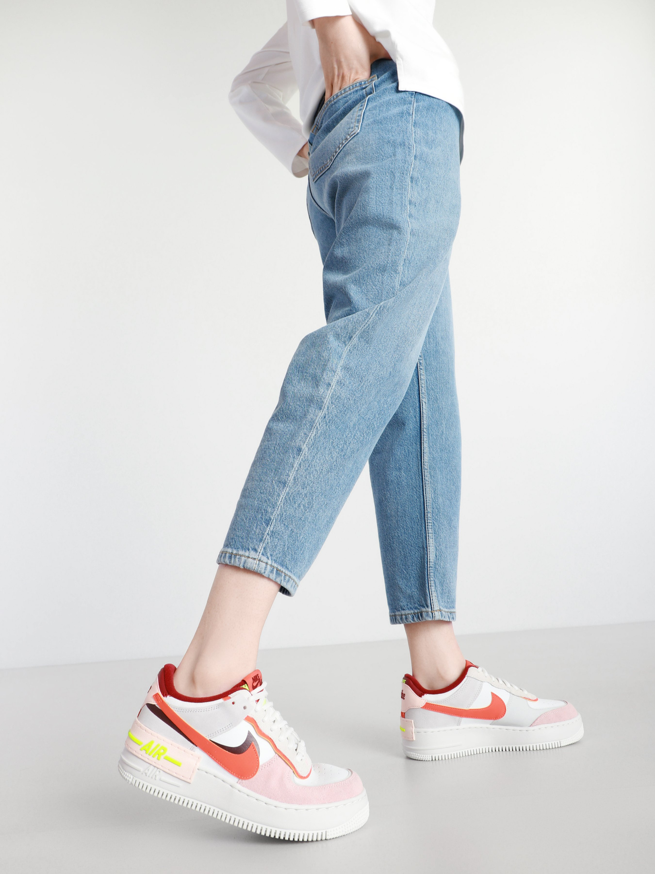 Кеды низкие NIKE Air Force 1 Shadow модель CU8591-600 Фото