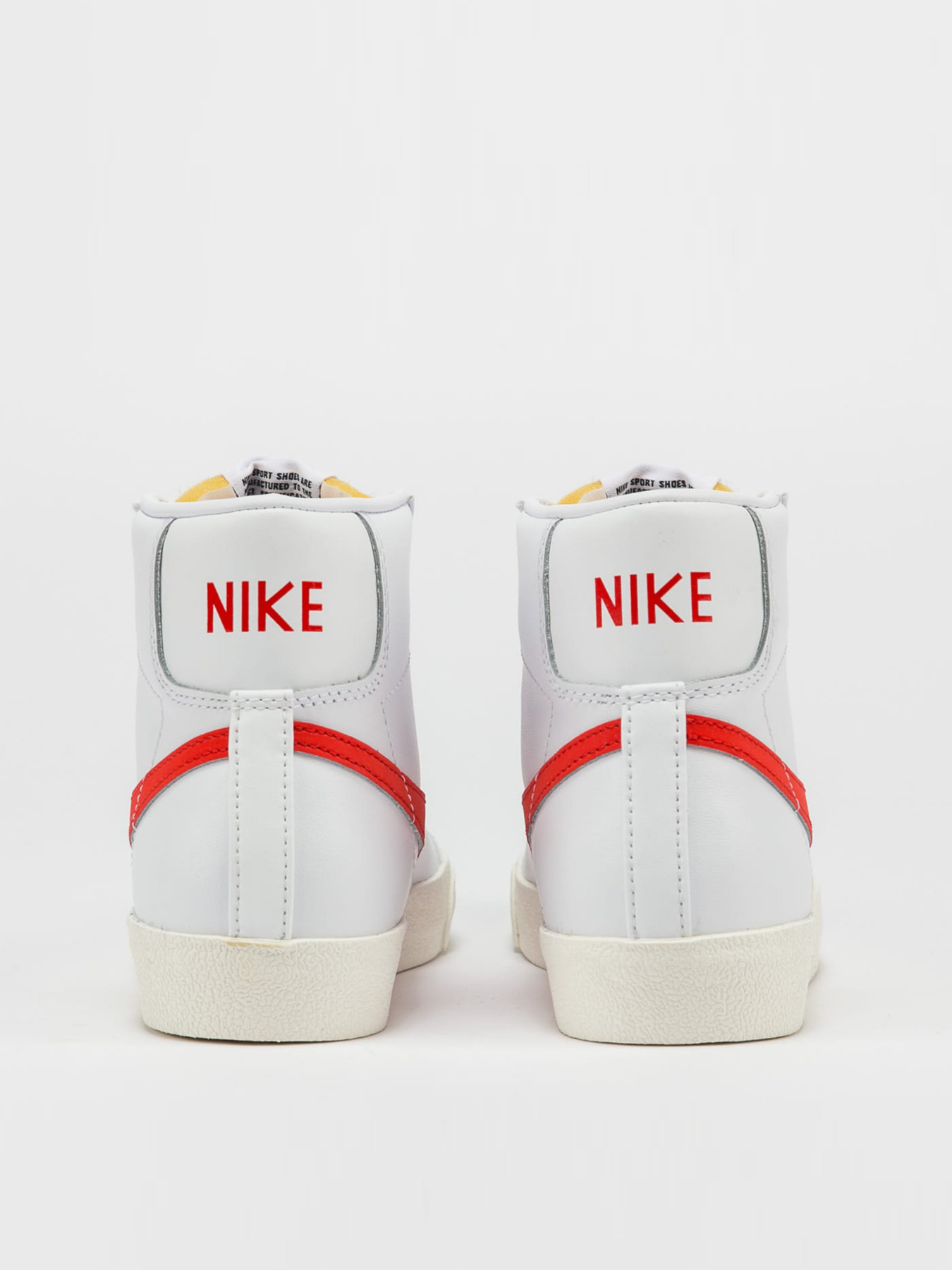 Кеды высокие NIKE Blazer Mid '77 модель CZ1055-101 Фото