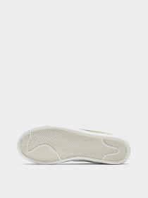 Кеды высокие NIKE Blazer Mid '77 модель DH4271-001 Фото