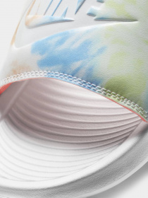 Шльопанці NIKE Victori One модель CN9676-101 Шльопанці NIKE Victori One модель CN9676-101 Фото