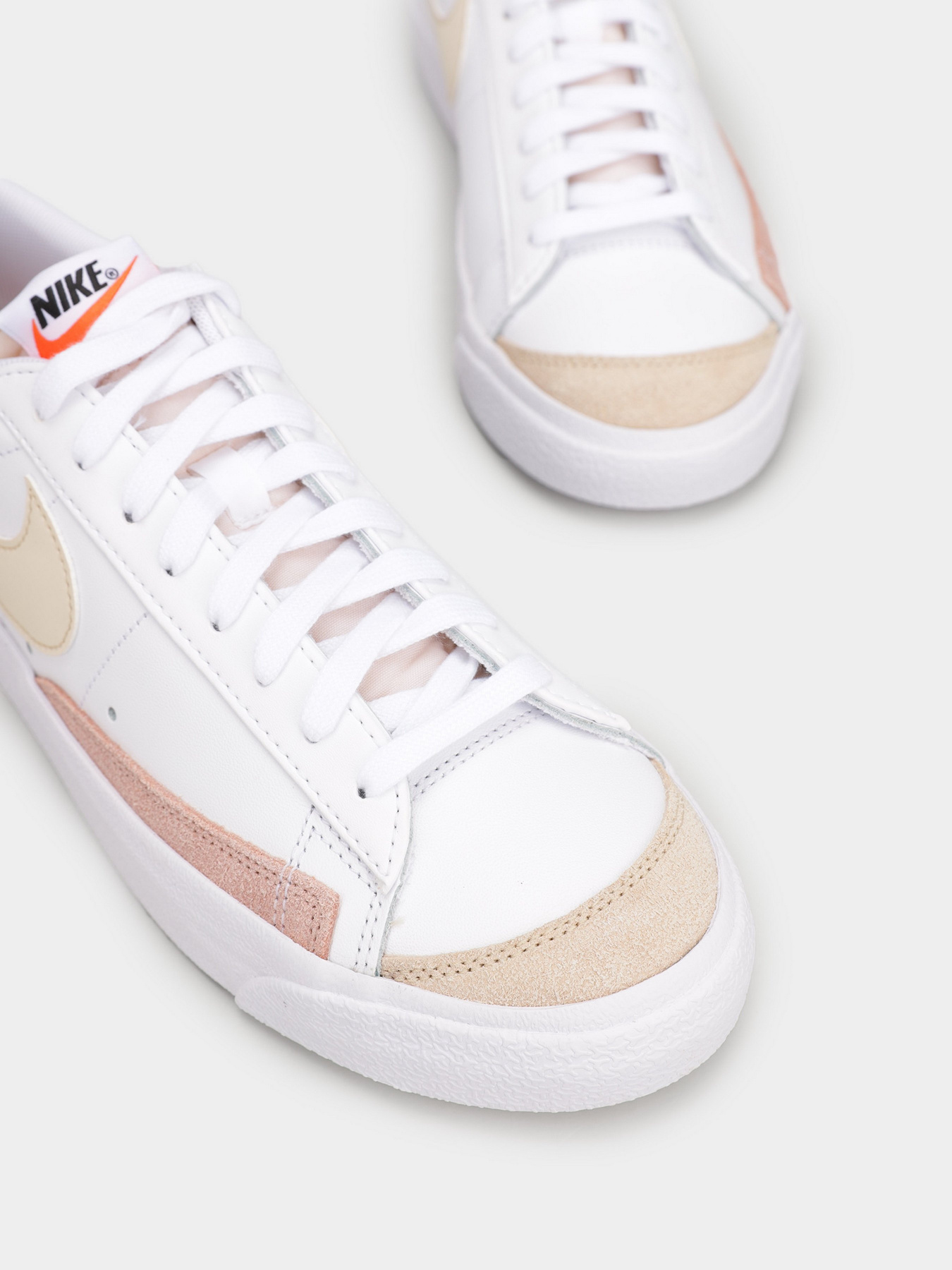 Кеды низкие NIKE Blazer Low '77 модель DC4769-108 Фото