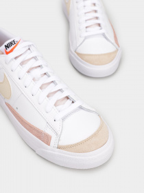 Кеды низкие NIKE Blazer Low '77 модель DC4769-108 Фото