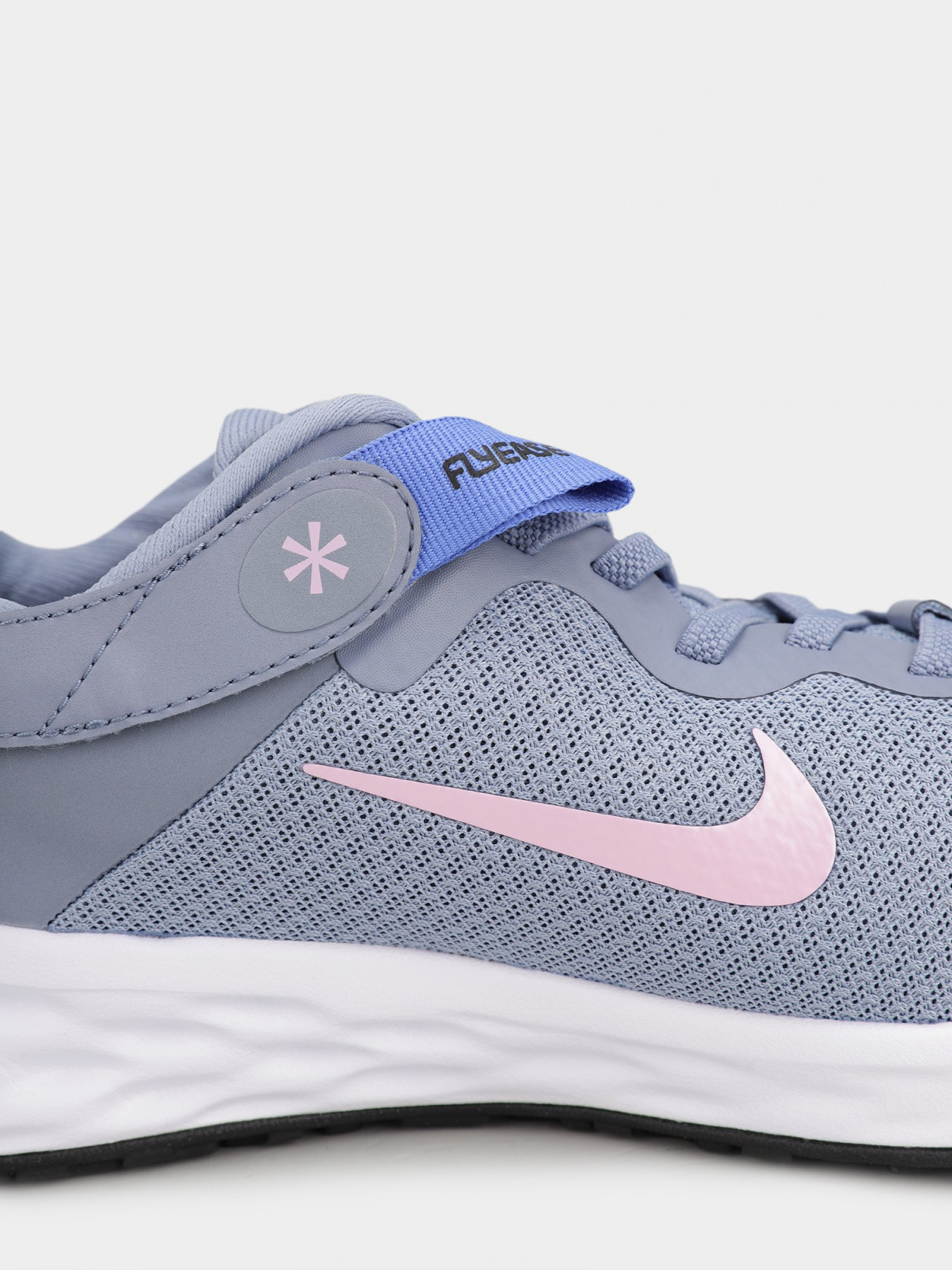 Кроссовки для бега NIKE REVOLUTION 6 FLYEASE NN модель DC8998-400 Кроссовки для бега NIKE REVOLUTION 6 FLYEASE NN модель DC8998-400 Фото