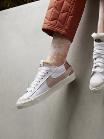 Кеды низкие NIKE Blazer Low '77 Jumbo модель DQ1470-102 Фото