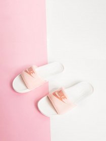 Шльопанці NIKE Victori One модель CN9677-801 Фото