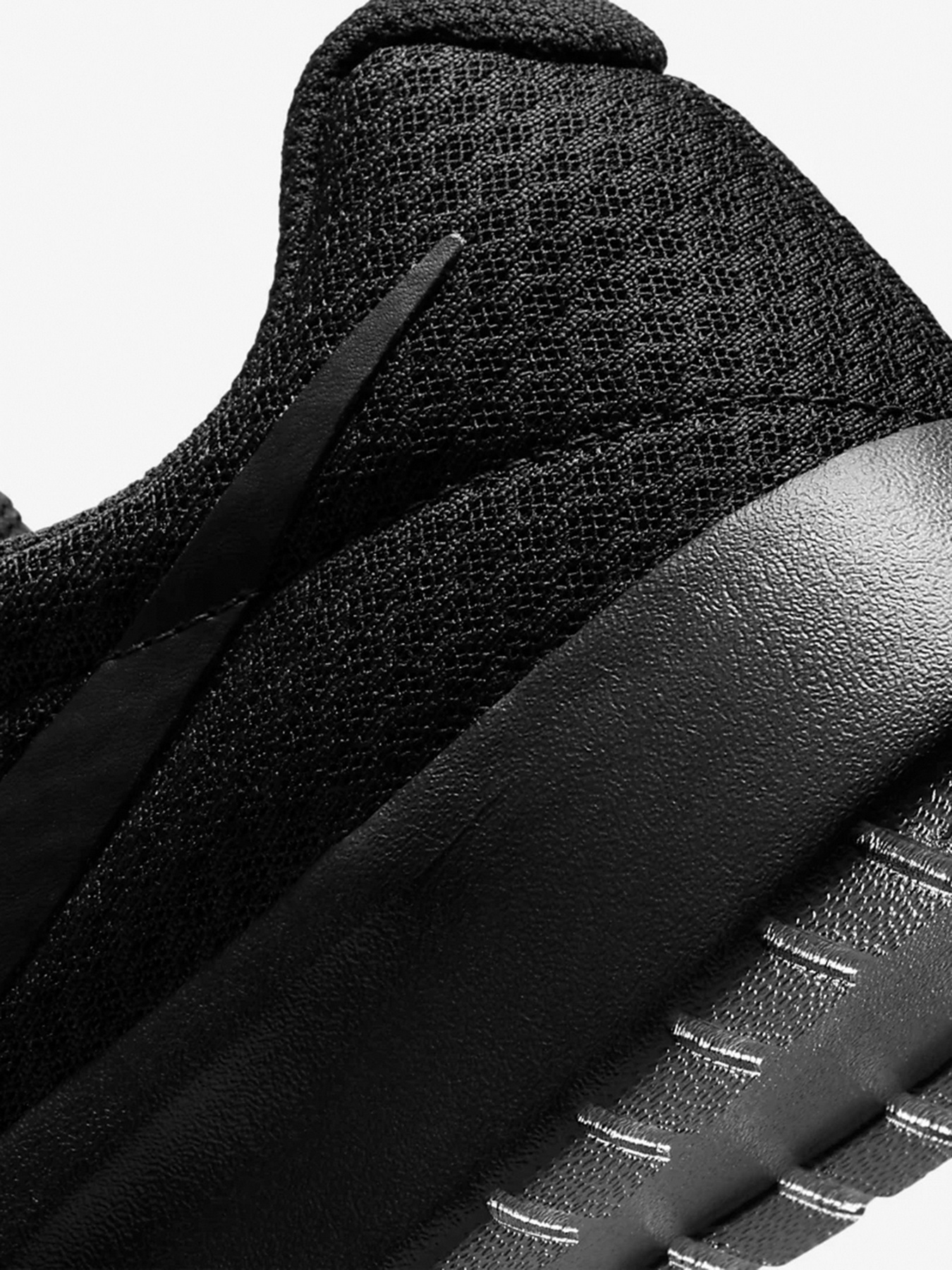 Кросівки для бігу NIKE Tanjun модель DJ6257-002 Кросівки для бігу NIKE Tanjun модель DJ6257-002 Фото