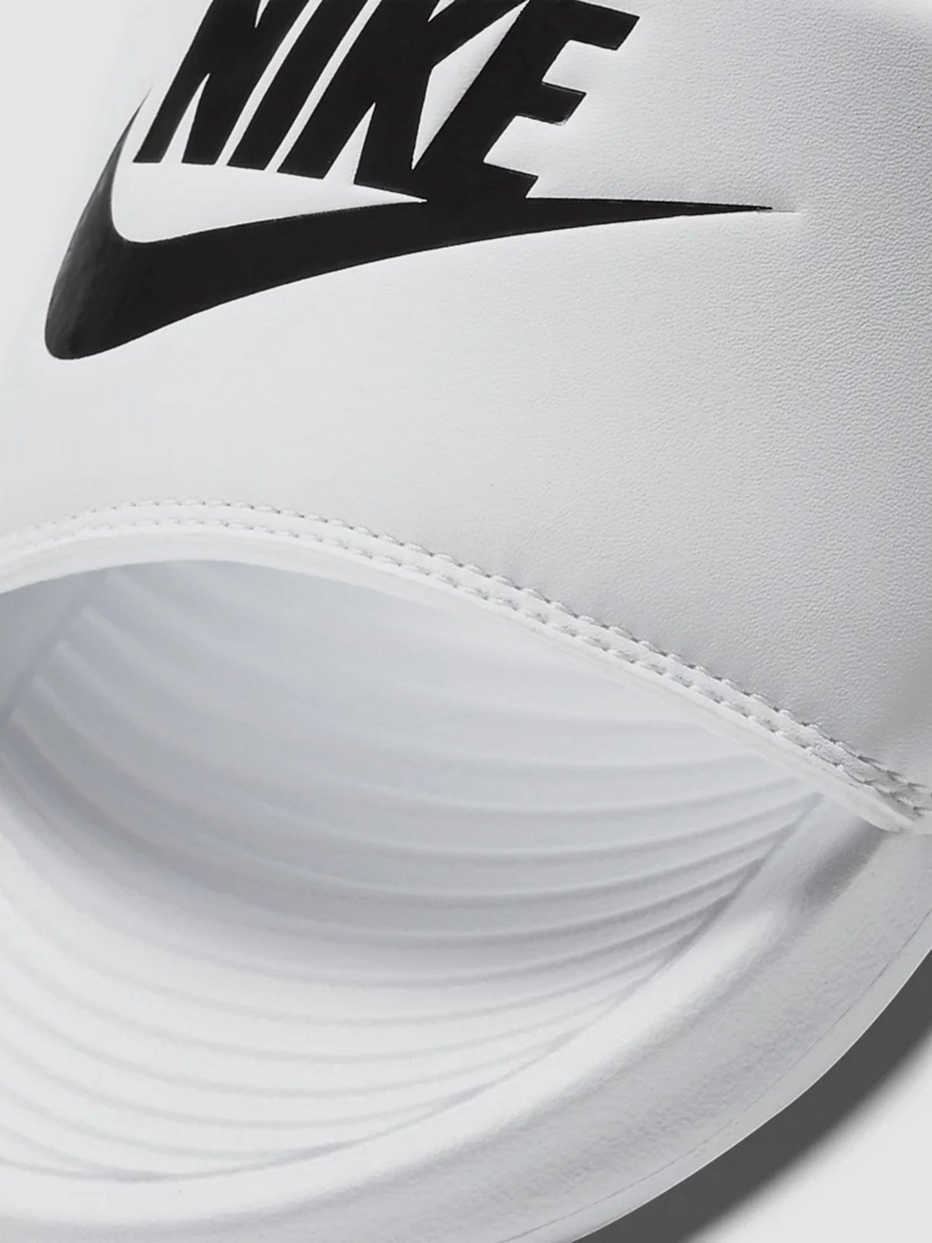 Шлепанцы NIKE Victori модель CN9677-100 Фото