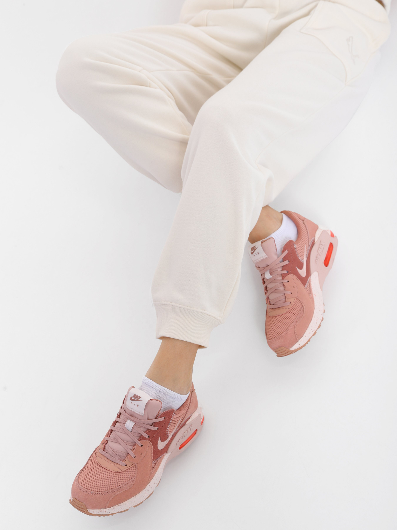 Кросівки повсякденні NIKE Air Max Excee модель CD5432-603 Фото