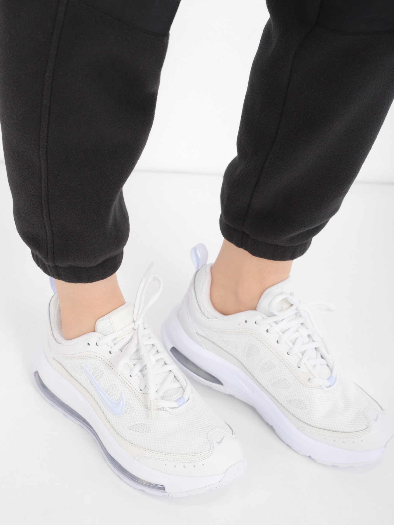 Кроссовки NIKE Air Max Ap модель CU4870-106 Фото