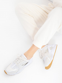 Кросівки повсякденні NIKE Air Huarache модель DH4439-003 Фото