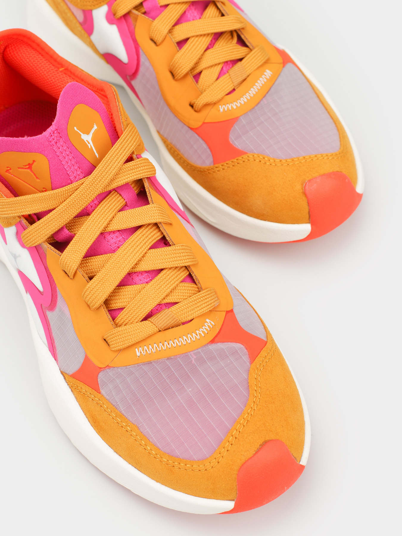 Кросівки повсякденні NIKE Jordan Delta 3 Low модель DM3384-781 Фото