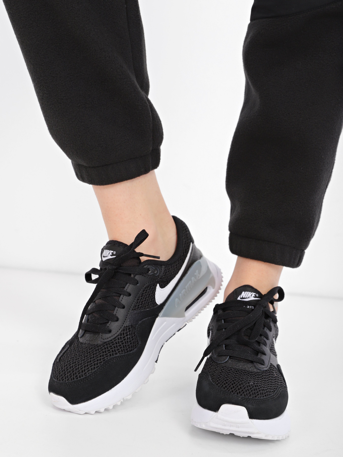 Кросівки повсякденні NIKE Air Max SYSTM модель DM9538-001 Фото