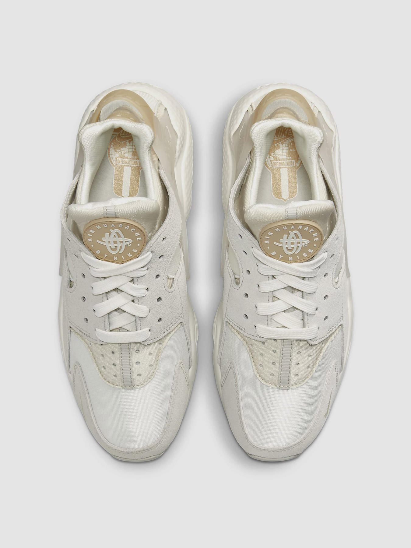 Кросівки повсякденні NIKE Air Huarache модель DX8952-001 Фото