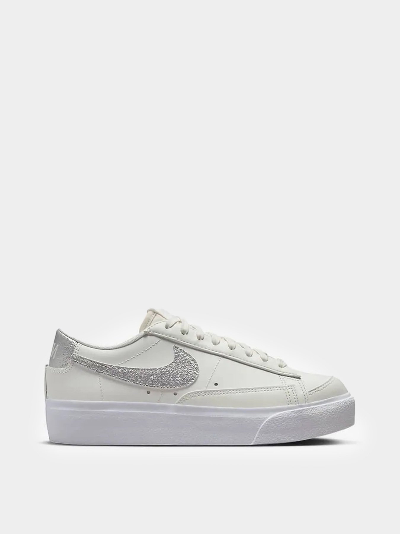 Кеды низкие NIKE Blazer Low Platform модель DQ7571-101 Фото