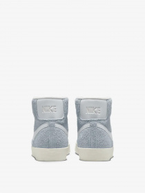 Кеды высокие NIKE Blazer Mid 77 Vintage модель DV7006-400 Кеды высокие NIKE Blazer Mid 77 Vintage модель DV7006-400 Фото