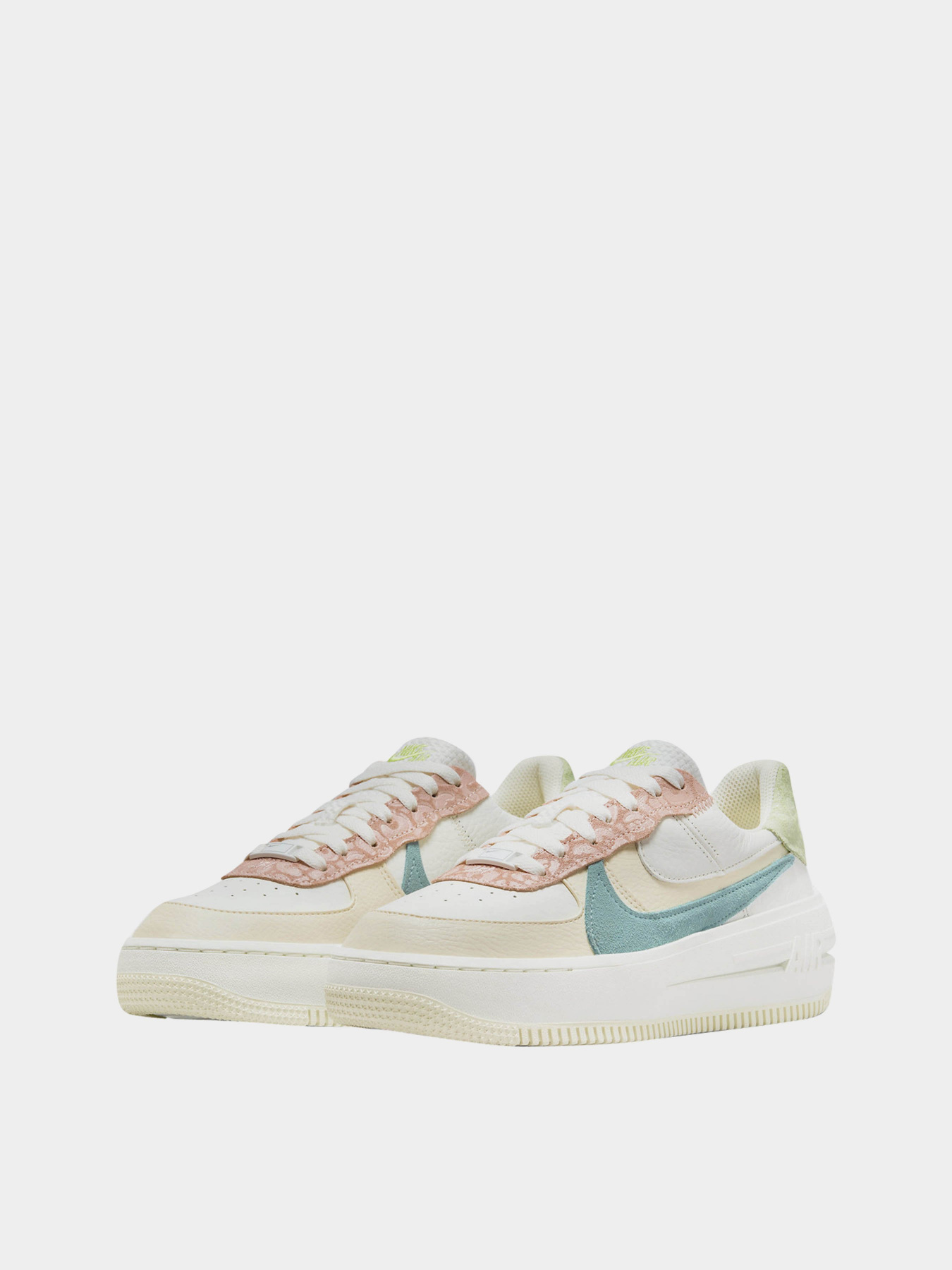 Кеды низкие NIKE Air Force 1 PLT.AF.ORM модель DX2671-100 Фото