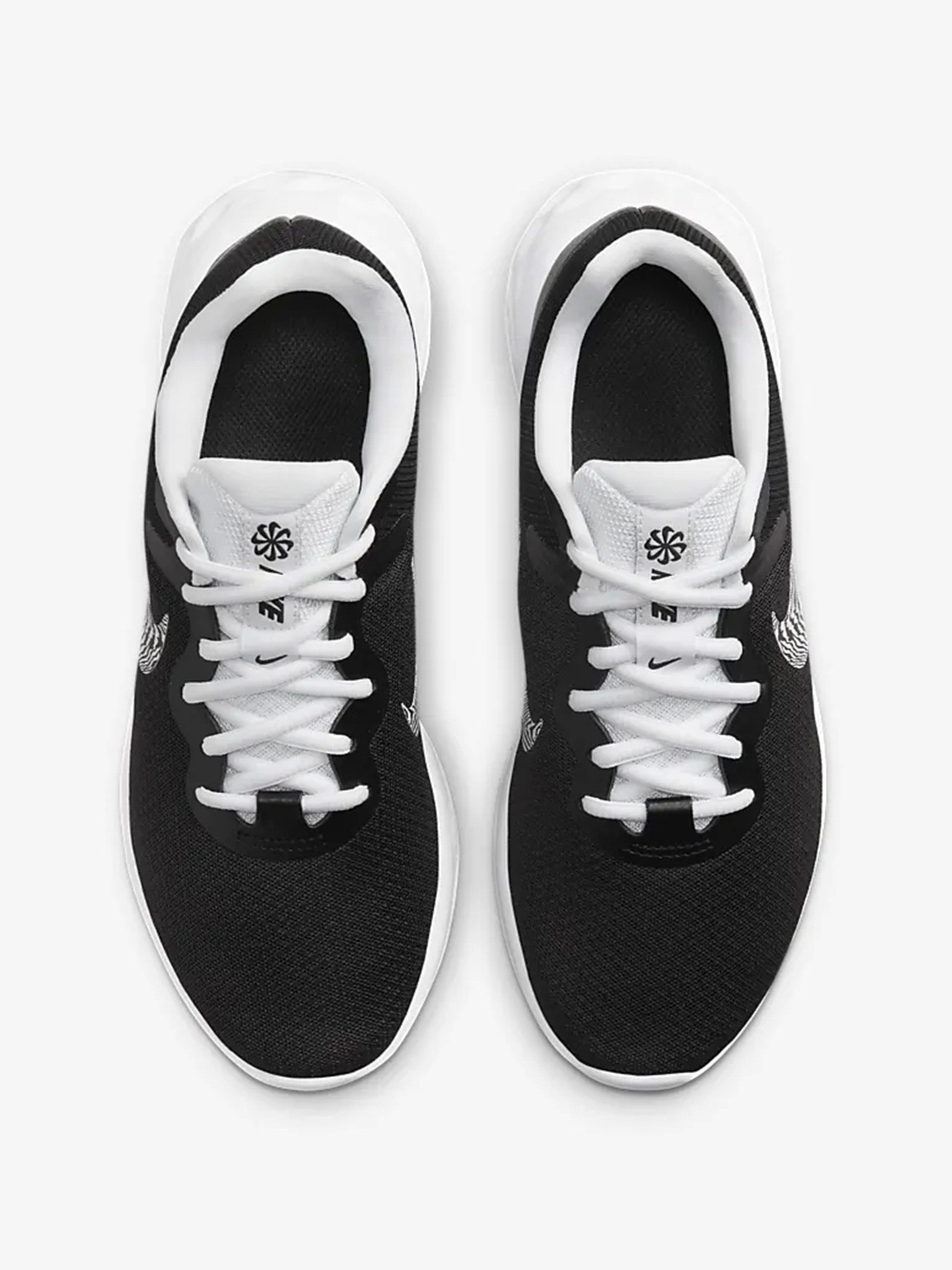 Кросівки для бігу NIKE Revolution 6 Nn модель DR9960-001 Фото