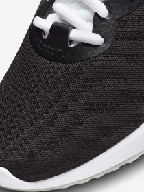 Кроссовки для бега NIKE Revolution 6 Nn модель DR9960-001 Кроссовки для бега NIKE Revolution 6 Nn модель DR9960-001 Фото