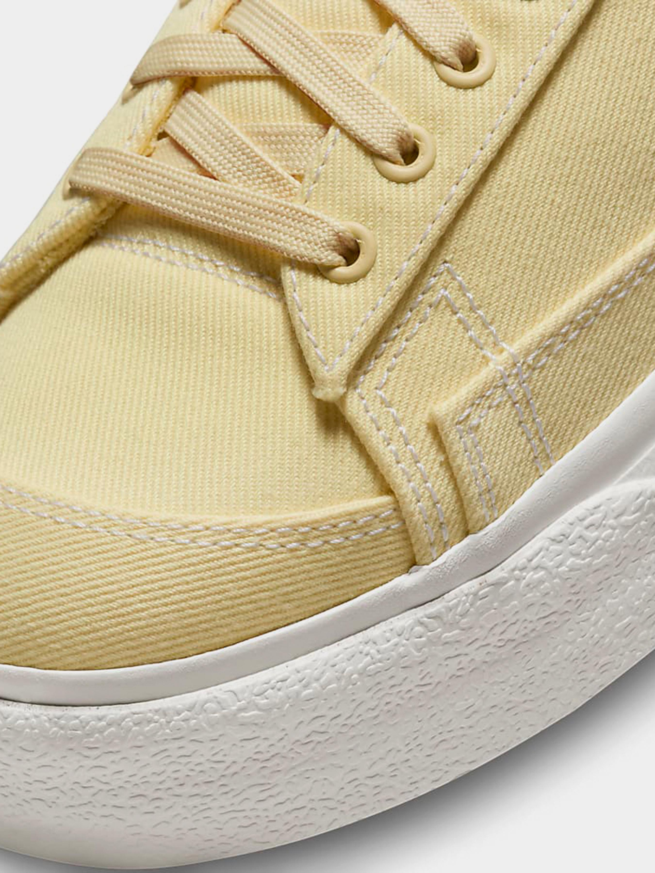 Кеди низькі NIKE Blazer модель DV7475-200 Фото