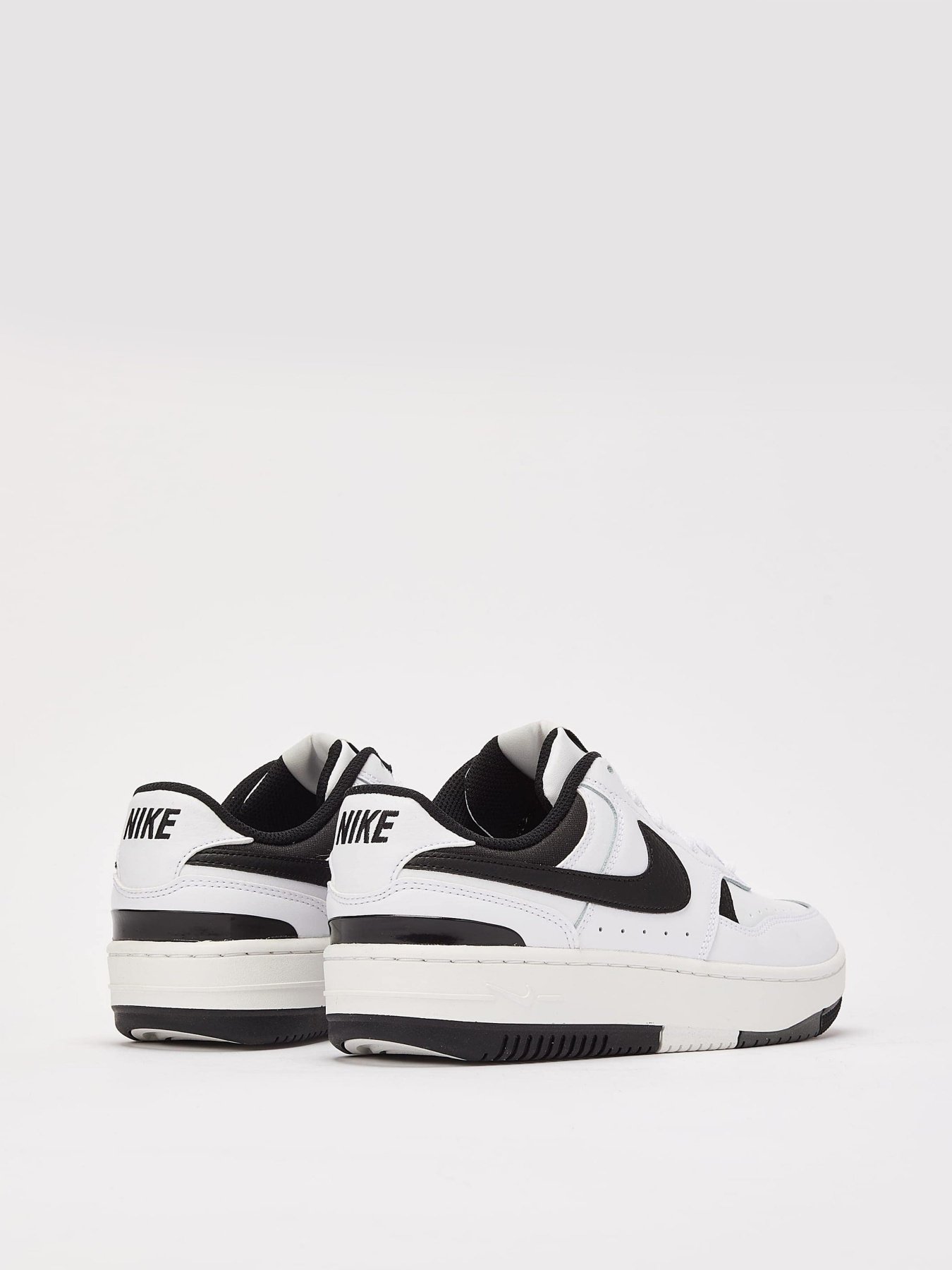 Кеды низкие NIKE GAMMA FORCE модель DX9176-100 Кеды низкие NIKE GAMMA FORCE модель DX9176-100 Фото