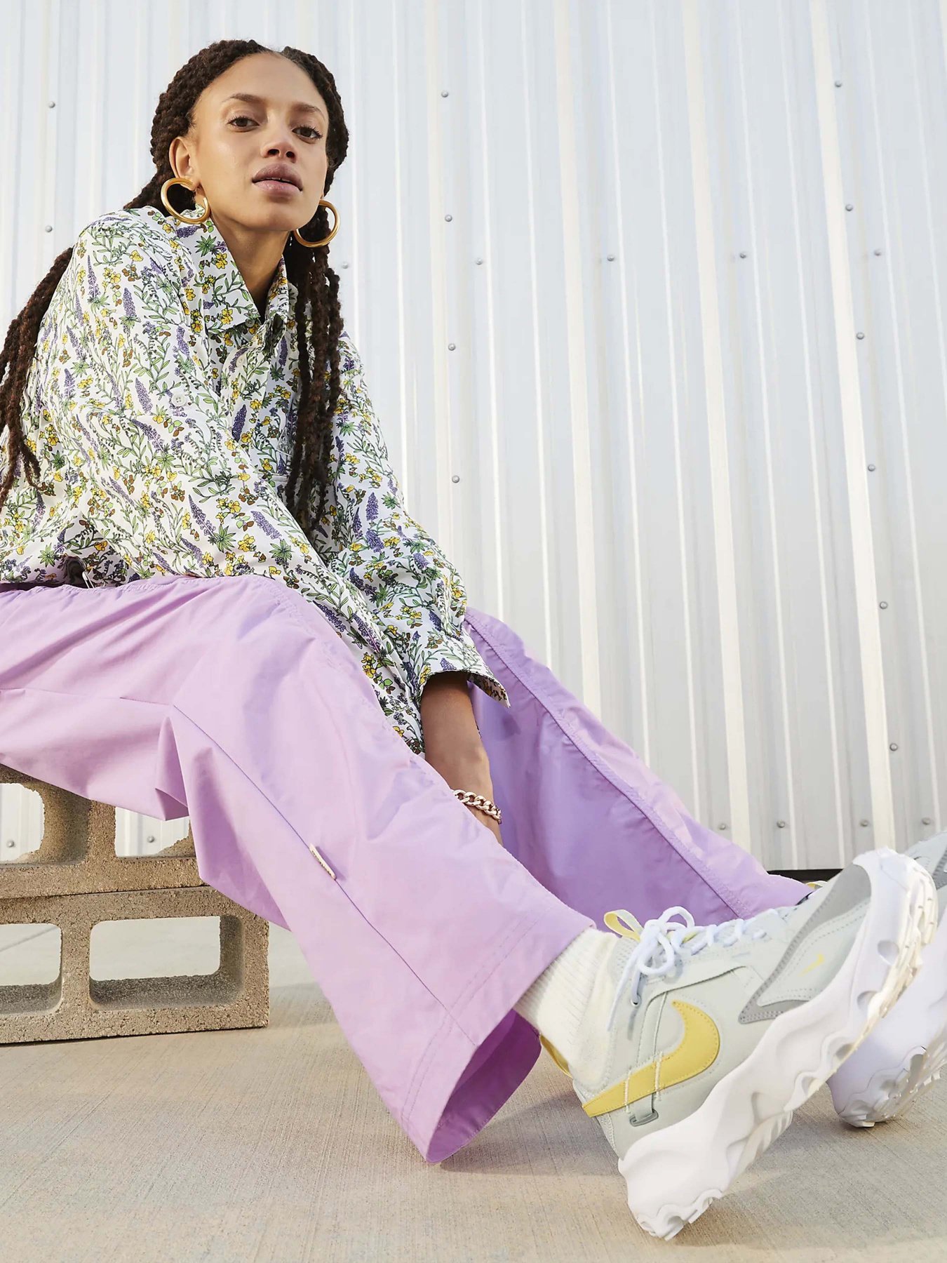 Кросівки повсякденні NIKE TC 7900 модель FJ5469-025 Фото