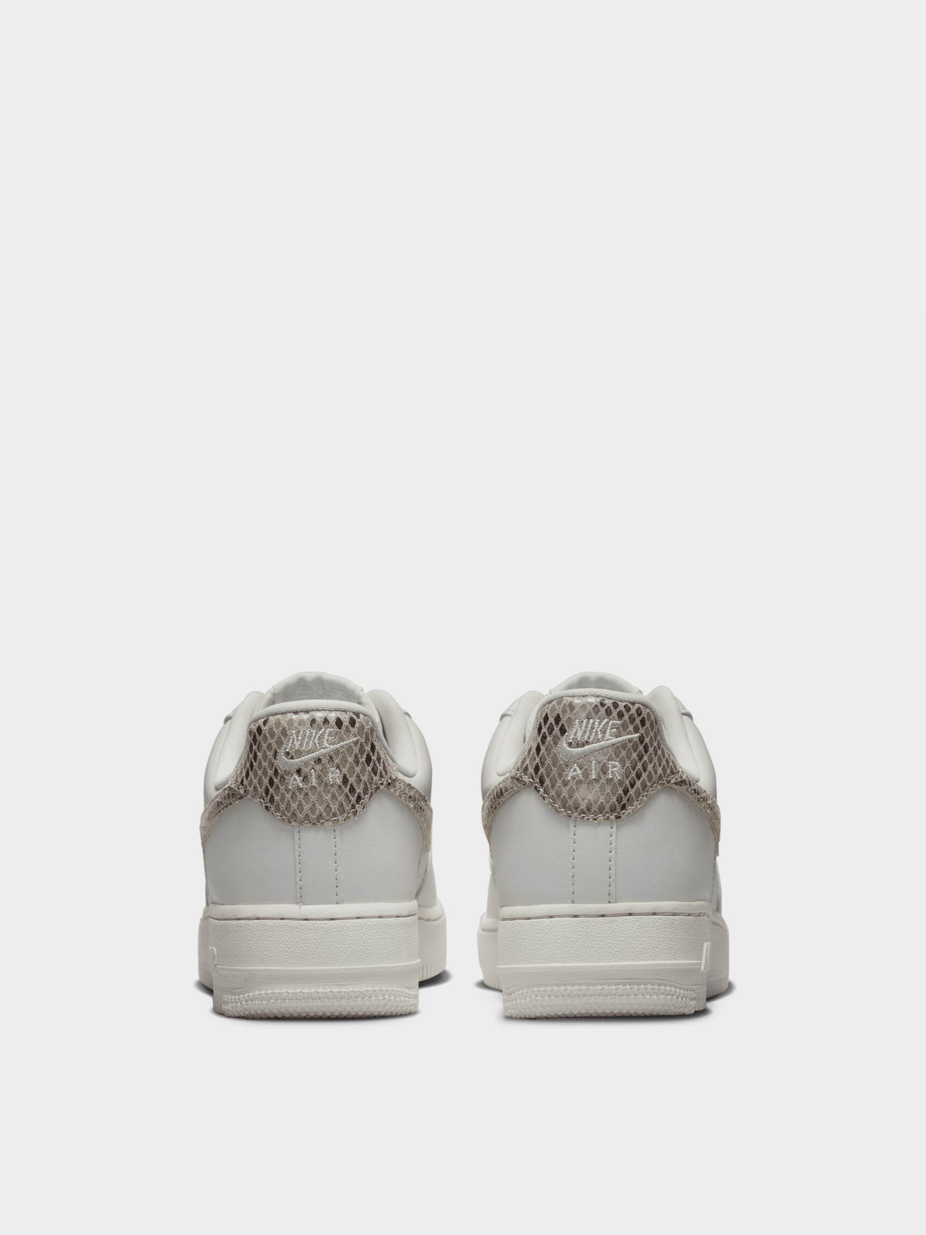 Кеды низкие NIKE Air Force 1'07 модель DD8959-002 Фото