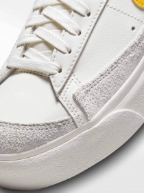 Кеды низкие NIKE Blazer Low Platform модель DJ0292-111 Фото