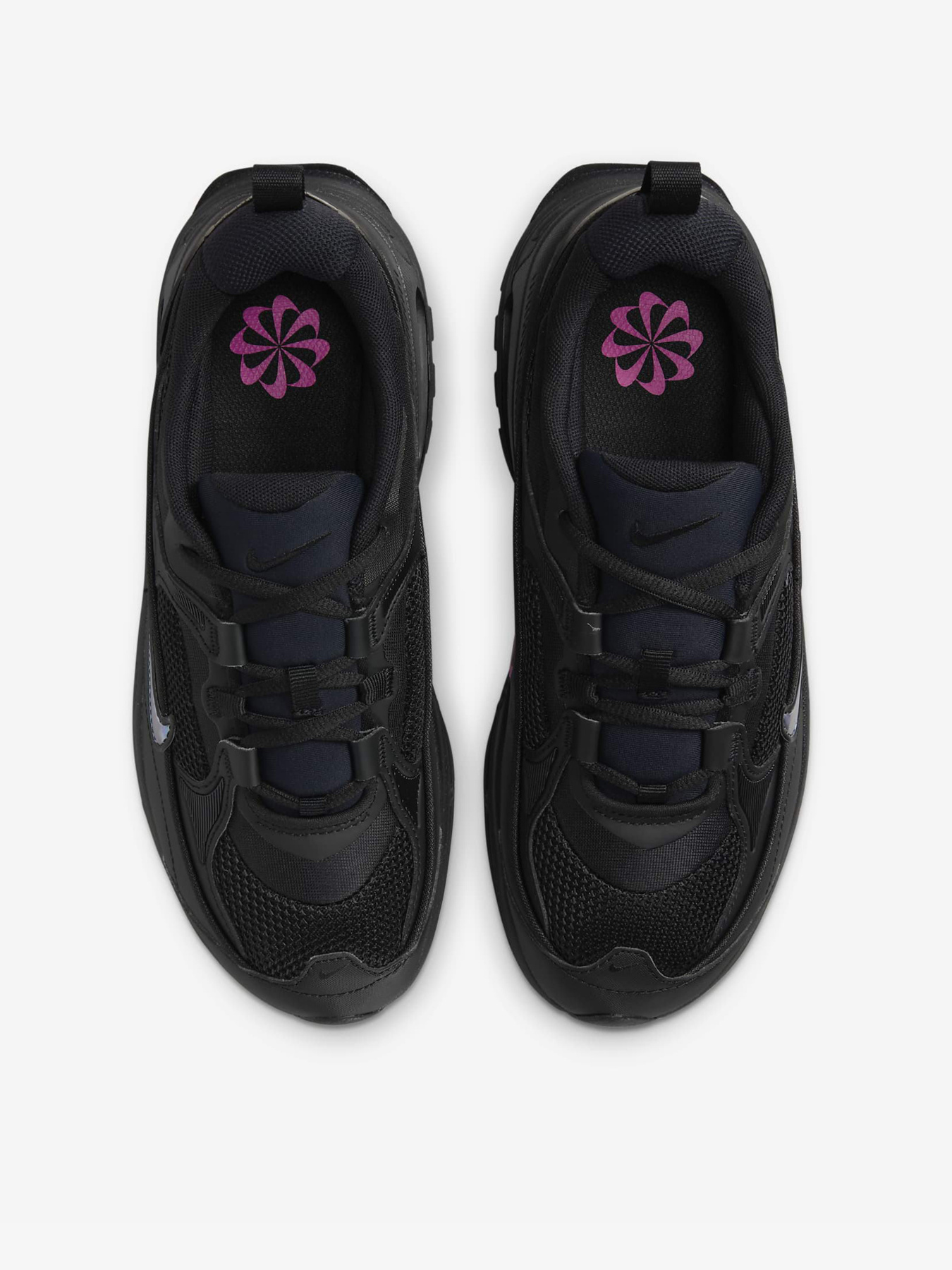 Кросівки NIKE Air Max Bliss модель FB8636-001 Фото