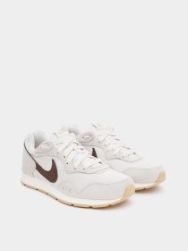 Кросівки повсякденні NIKE VENTURE RUNNER модель CK2948-007 Кросівки повсякденні NIKE VENTURE RUNNER модель CK2948-007 Фото
