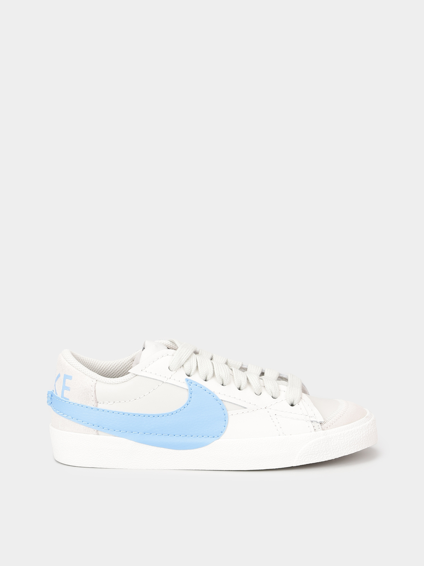 Кеды низкие NIKE Blazer Low 77 Jumbo модель DQ1470-003 Фото