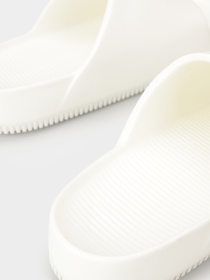 Шльопанці NIKE CALM модель DX4816-100 Шльопанці NIKE CALM модель DX4816-100 Фото