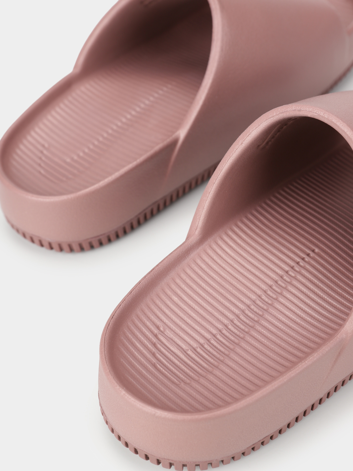 Шльопанці NIKE CALM модель DX4816-201 Шльопанці NIKE CALM модель DX4816-201 Фото