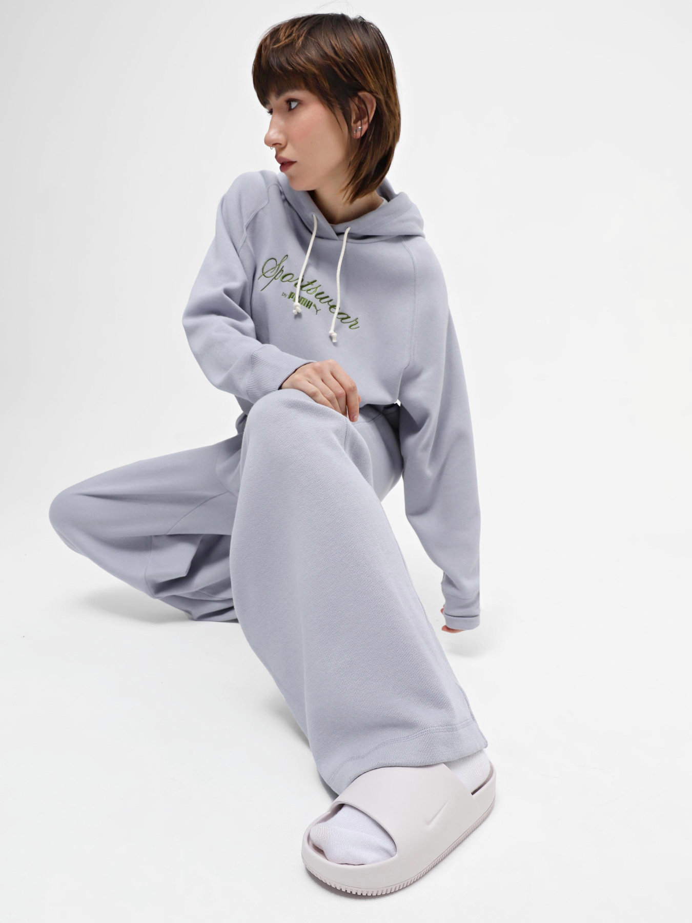 Шлепанцы NIKE Calm модель DX4816-600 Фото