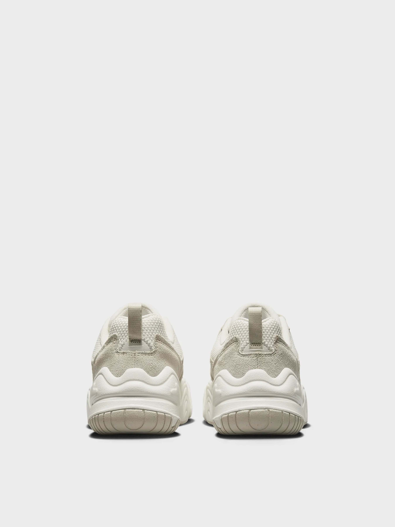 Кроссовки NIKE Tech Hera модель DR9761-002 Фото